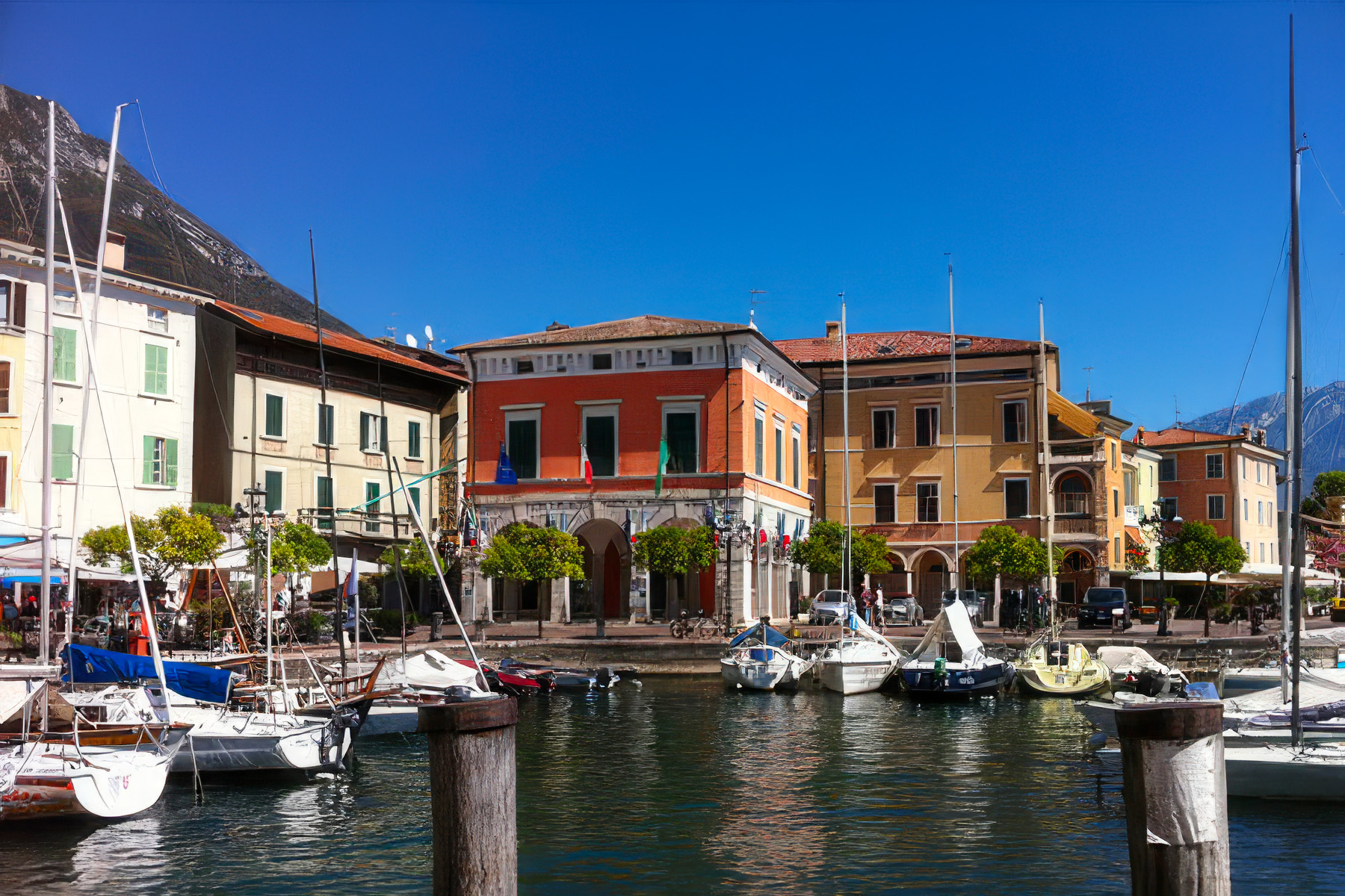 GARGNANO SUL GARDA / Monte Gargnano Residence Hotel