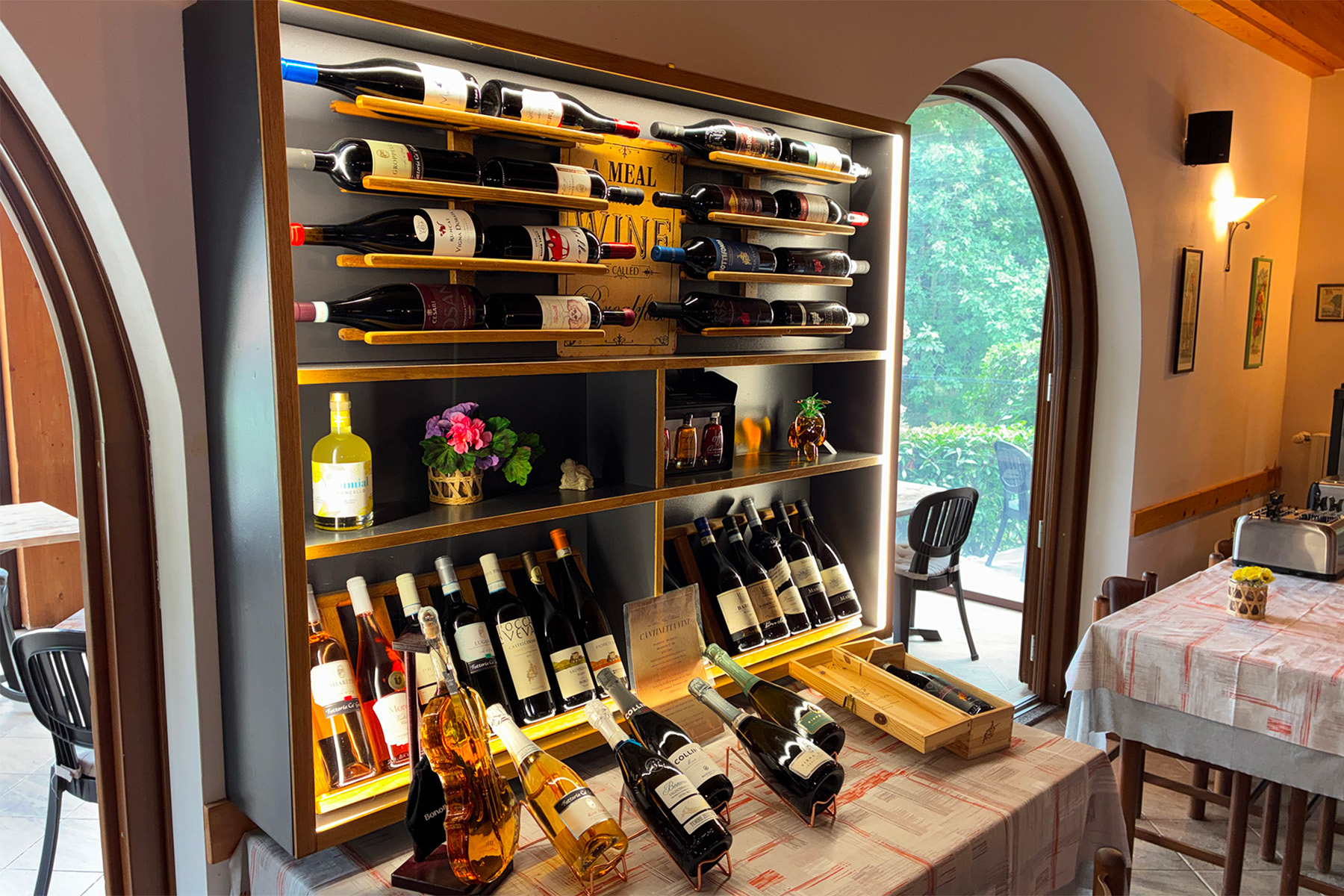 BAR & RISTORANTE / Monte Gargnano Residence Hotel